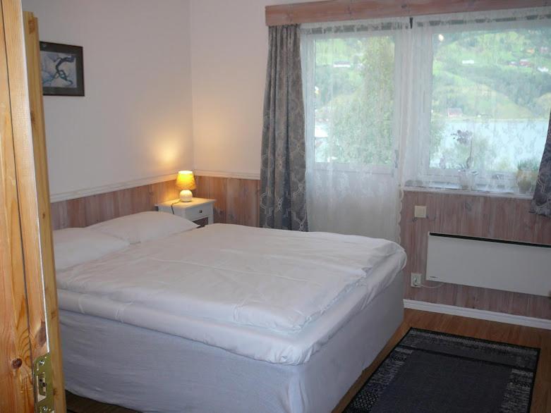 Panorama Fjord Olden Apartment Ngoại thất bức ảnh